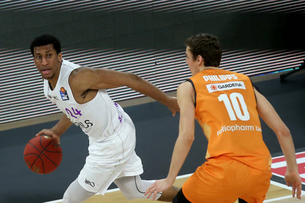 任何决定都 任何决定都