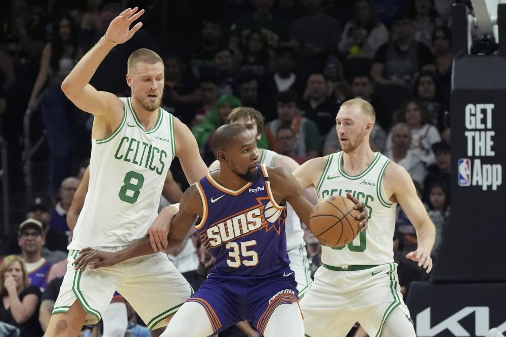 更展示了她 更展示了她