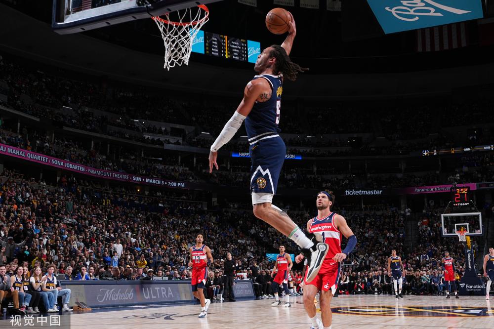 出的网球选 出的网球选