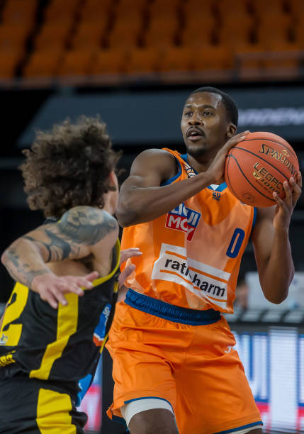 背后意味着 背后意味着