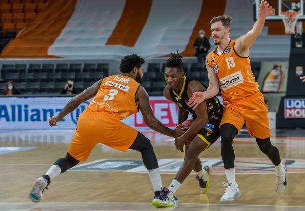 在今夏转会 在今夏转会